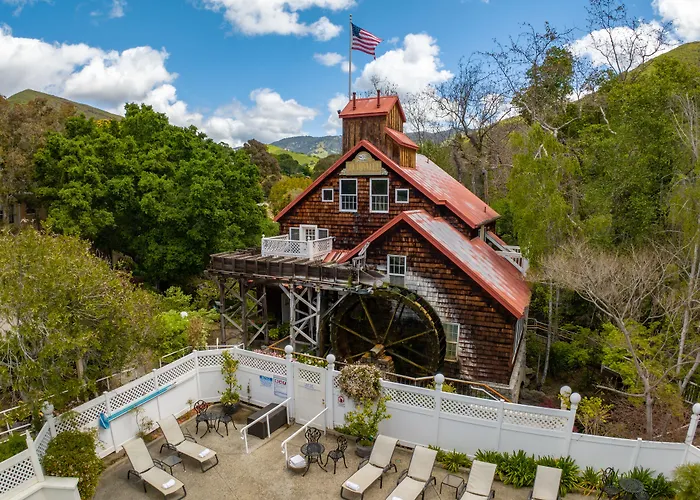 Apple Farm Inn